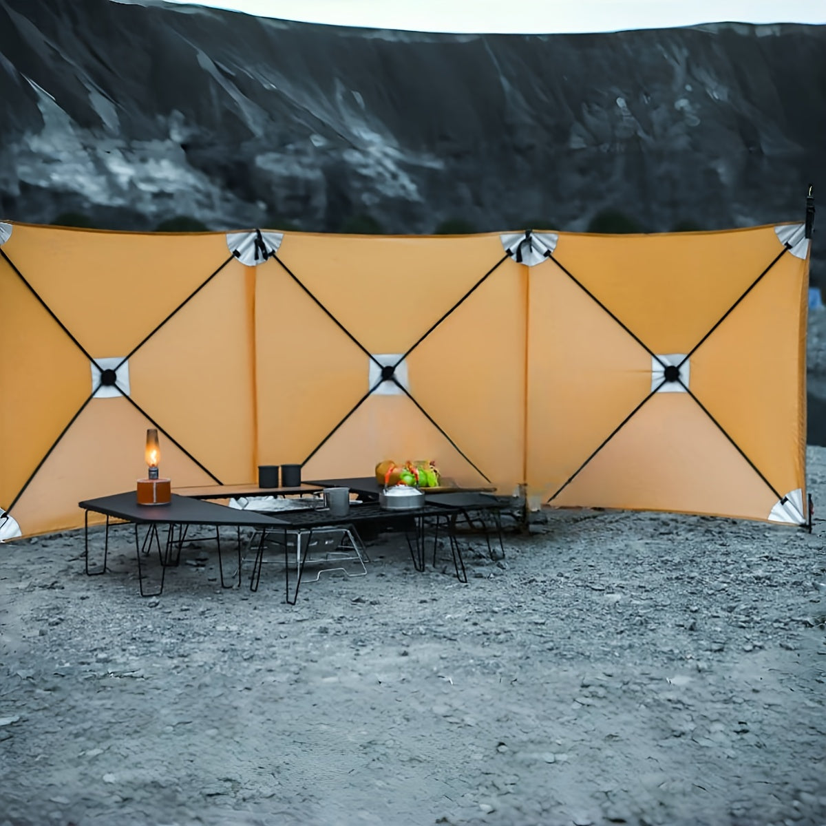 Camping windproof board, collapsible