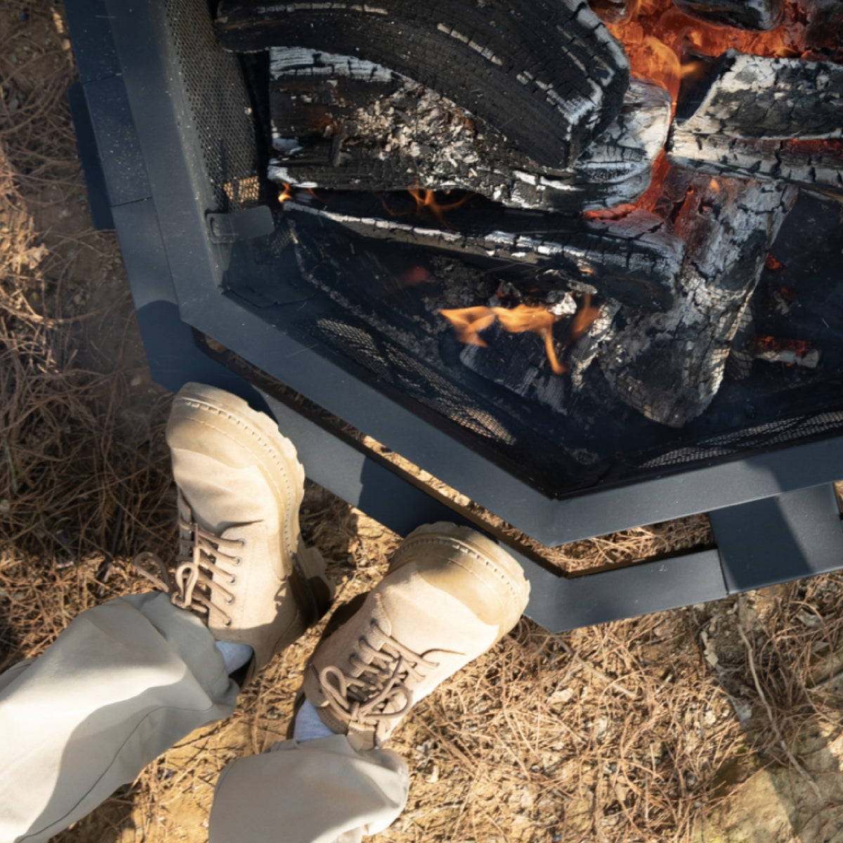 43 inch Fire Pit, Outdoor Fire Pits with Cooking Grill