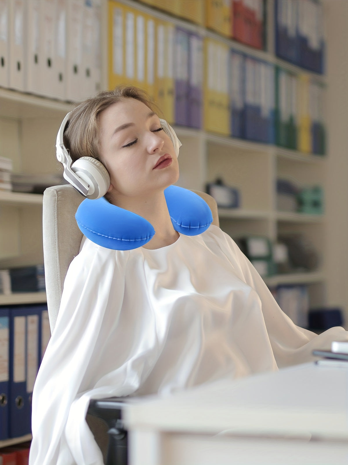 U-Shaped Inflatable Travel Neck Pillow