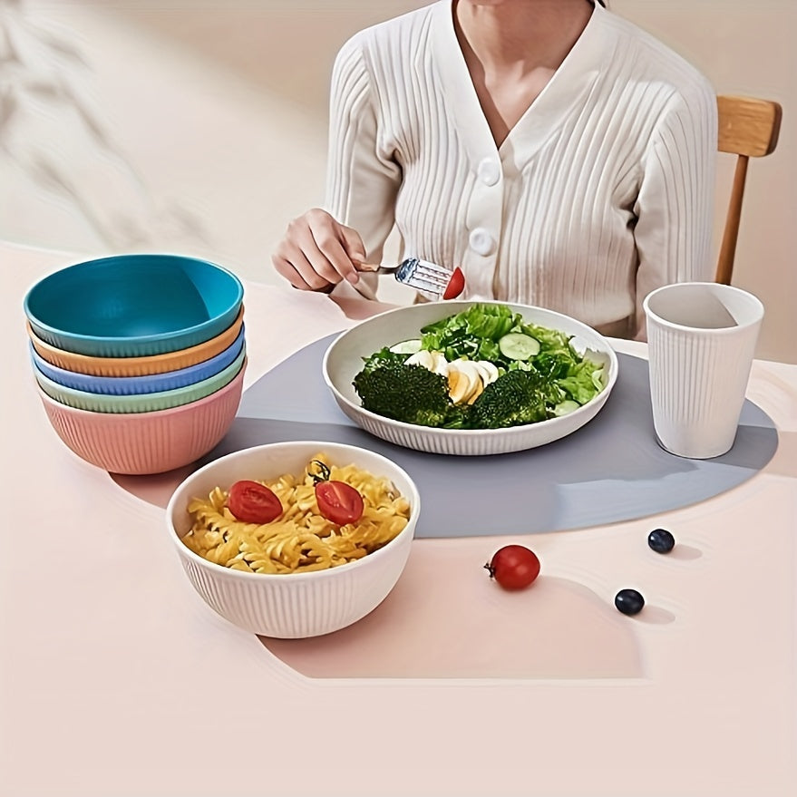 18/6pcs Unbreakable Plastic Dinnerware Set
