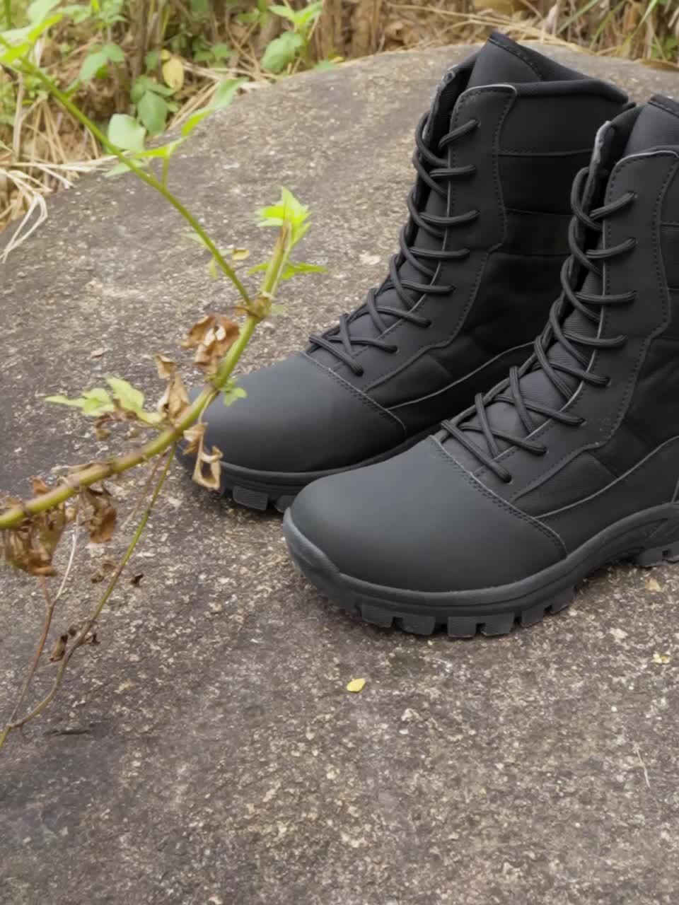 Men's Camo Insulated Hiking Boots